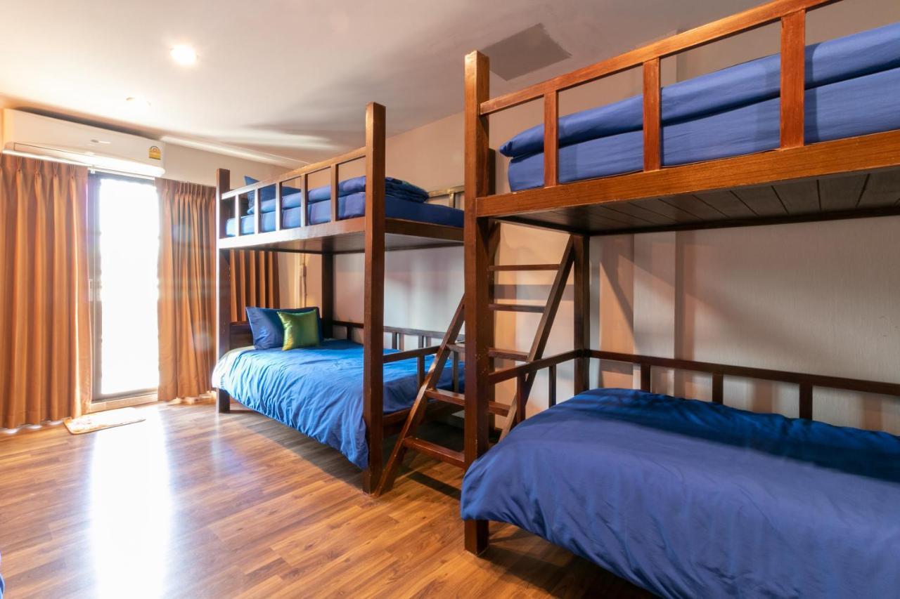 Phobphan Hostel Bangkok Eksteriør billede
