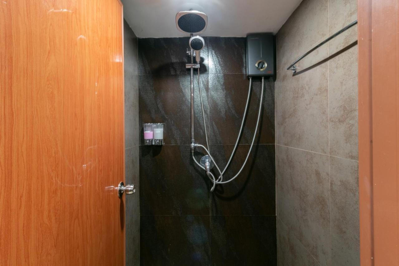 Phobphan Hostel Bangkok Eksteriør billede
