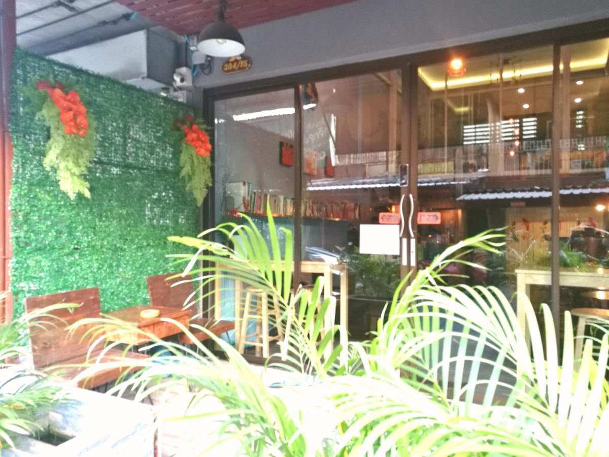 Phobphan Hostel Bangkok Eksteriør billede